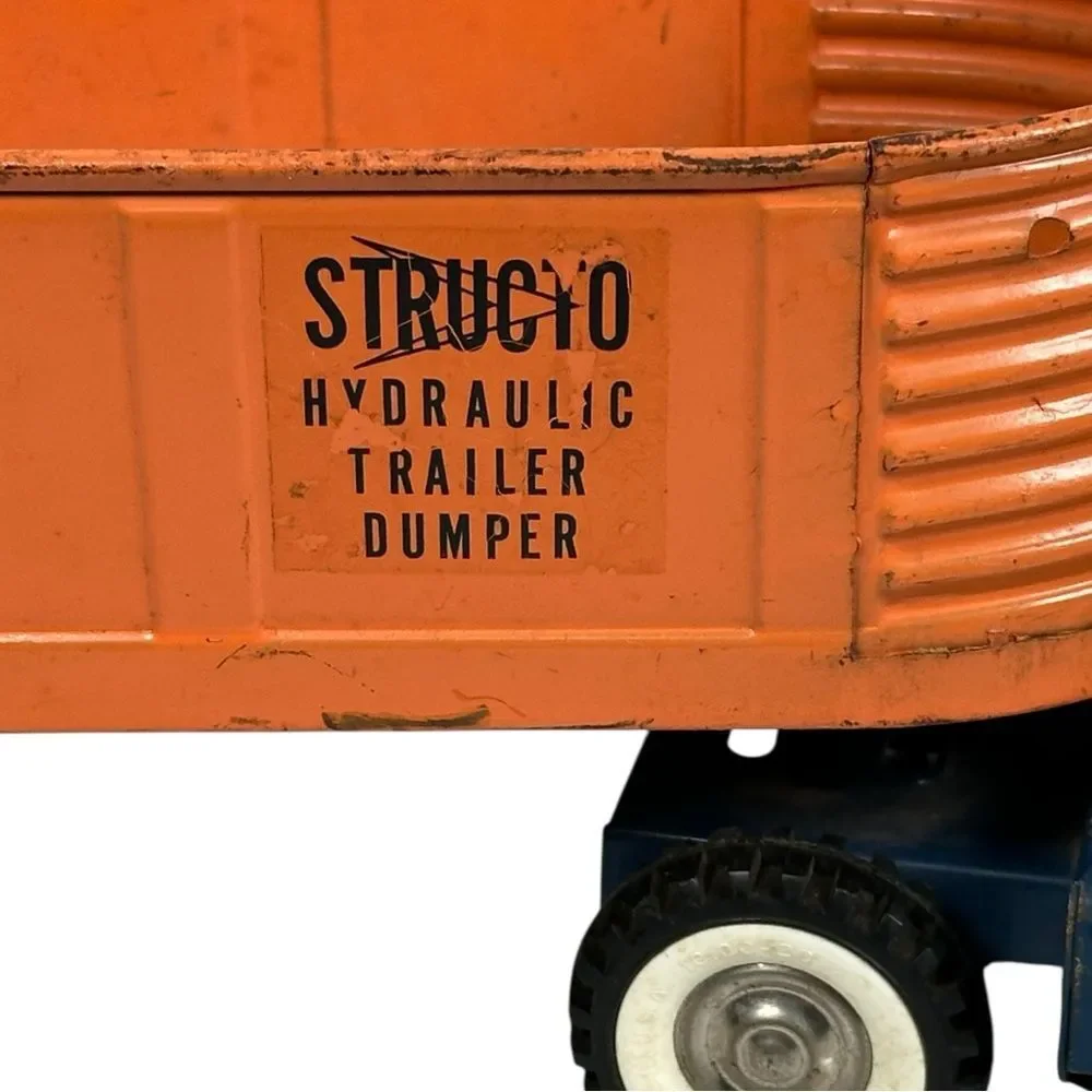 Vintage 1960’s Structo Hydraulic Trailer Dumper die cast Dump Truck Toy